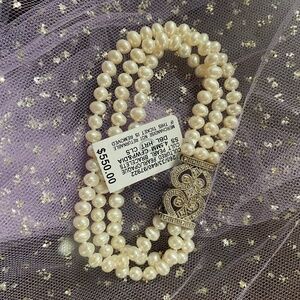 Pearl and Diamond bracelet